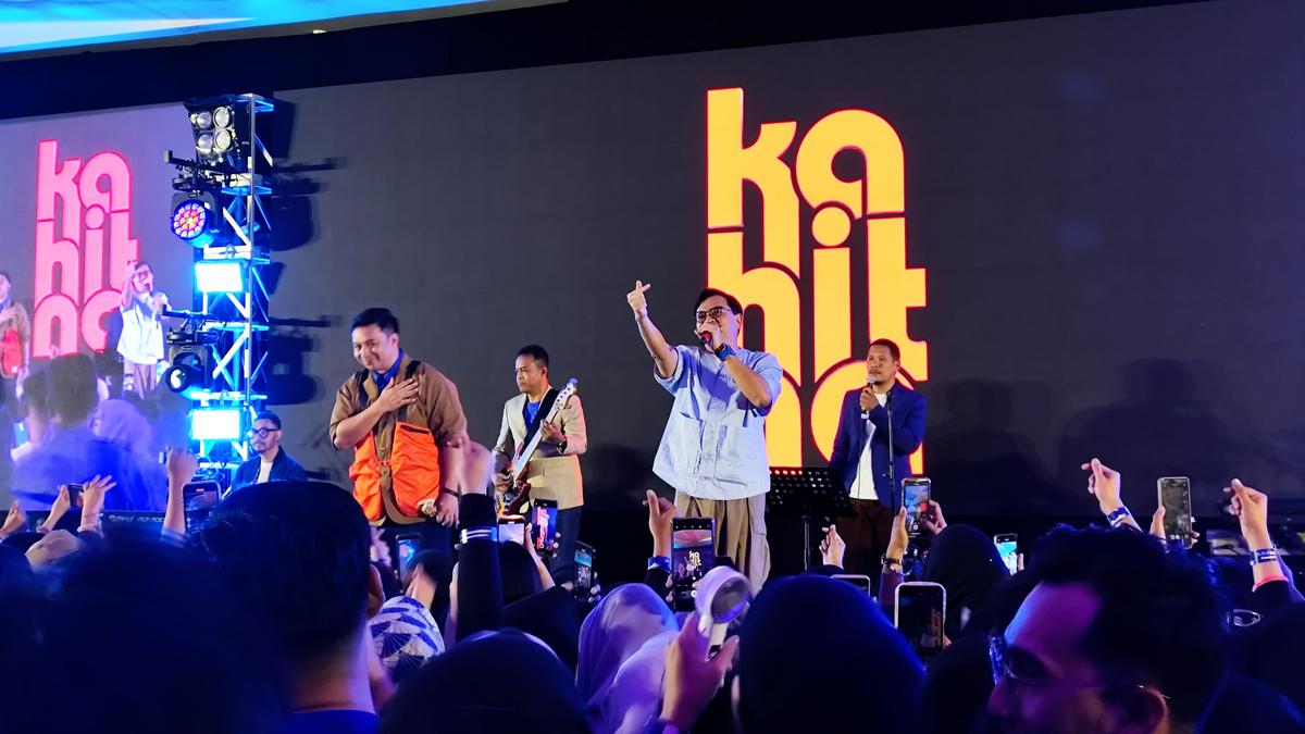 Kahitna dan Feel Koplo Ciptakan Momen Bebas Stres dan Penuh Cinta di AXAleration Concert 2025!
