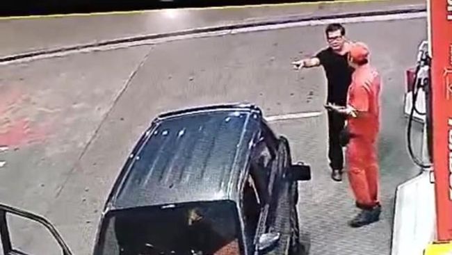Pria Arogan Todong Pistol ke Petugas SPBU, Berujung Ditangkap Polisi