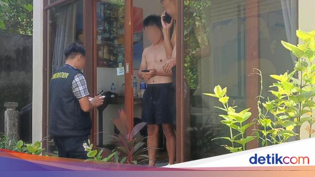 Nakal! 2 Turis China Jadi Instruktur Diving Ilegal di Bali, Didepak Deh