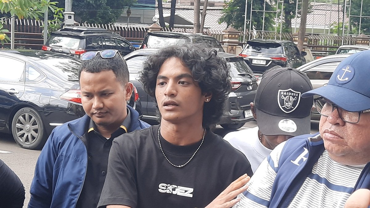 Kronologi Kasus Vadel Badjideh hingga Ditetapkan Jadi Tersangka : Okezone Celebrity
