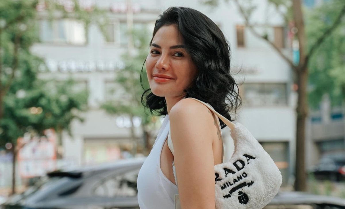 Anak Nikita Mirzani Percantik Diri Usai Vadel Badjideh Jadi Tersangka : Okezone Celebrity