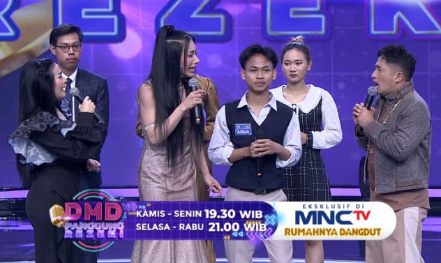 Karisma Raih Rp10 Juta di DMD Panggung Rezeki Berkat Suara Emasnya : Okezone Celebrity