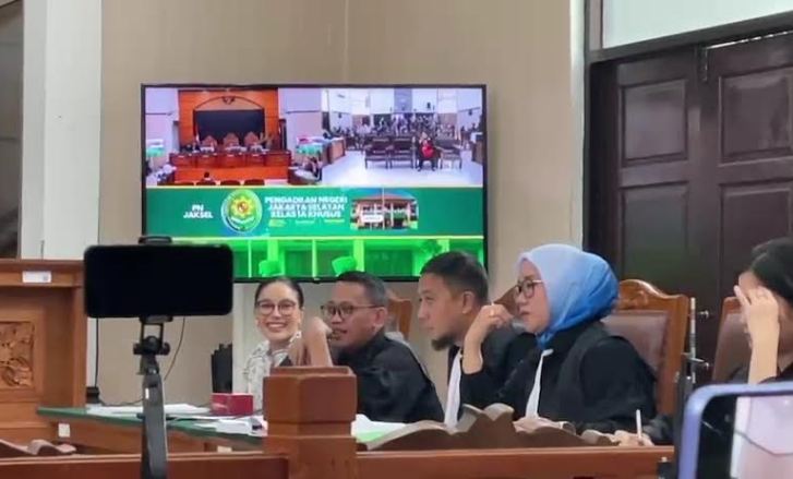 Saksi Kena Mental Usai Dicecar Jaksa soal Pertemuannya dengan Nikita Mirzani : Okezone Celebrity
